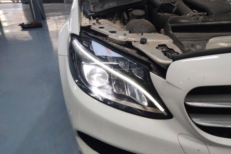 Used Mercedes-Benz C-Class 2018 C 200 L Sport Edition Right Front Headlight