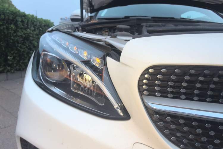 Used Mercedes-Benz C-Class 2018 C 200 Coupe Right Front Headlight