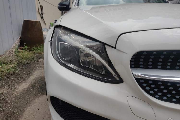 Used Mercedes-Benz C-Class 2018 C 200 Sport Edition Right Front Headlight