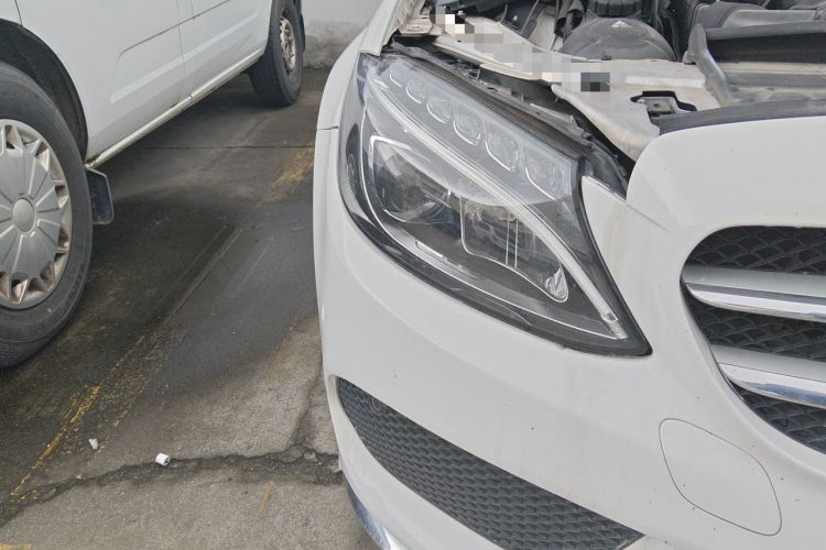 Used Mercedes-Benz C-Class 2018 C 200 L Sport Edition Right Front Headlight
