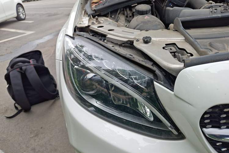 Used Mercedes-Benz C-Class 2018 C 200 Sport Edition Right Front Headlight