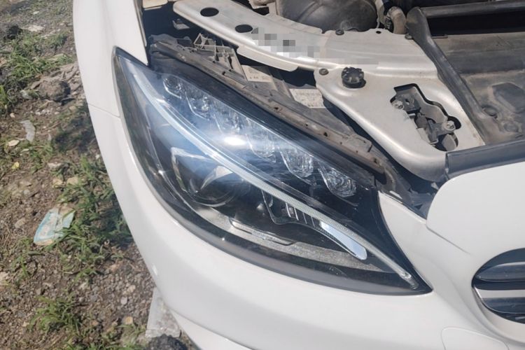 Used Mercedes-Benz C-Class 2018 C 200 L Sport Edition Right Front Headlight