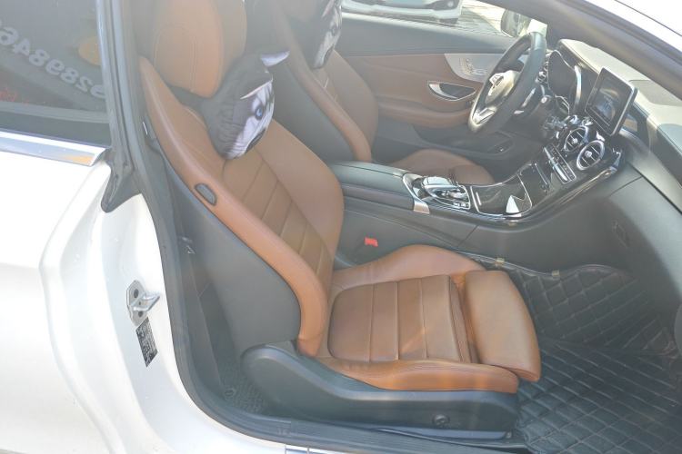 Used Mercedes-Benz C-Class 2018 C 200 Coupe Right Front Seat