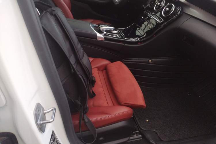 Used Mercedes-Benz C-Class 2018 C 200 Sport Edition Right Front Seat