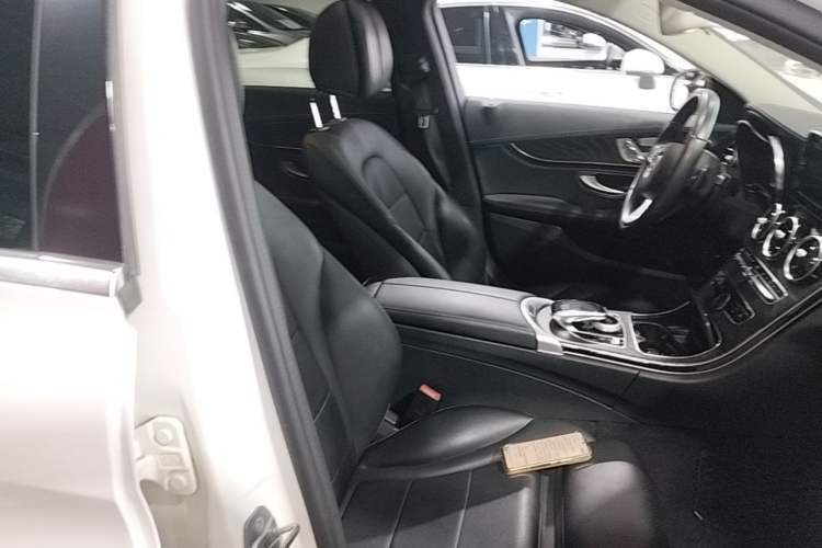 Used Mercedes-Benz C-Class 2018 C 200 L Sport Edition Right Front Seat