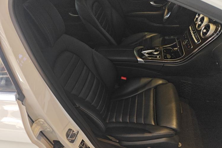 Used Mercedes-Benz C-Class 2018 C 200 L Right Front Seat