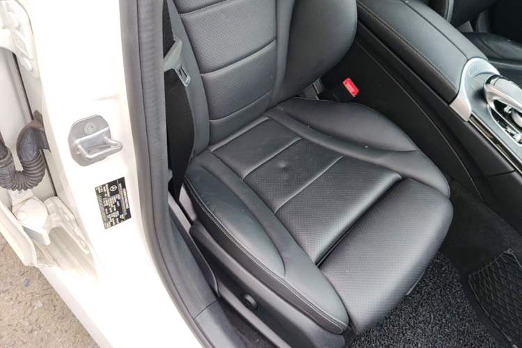 Used Mercedes-Benz C-Class 2018 C 200 L Sport Edition Right Front Seat
