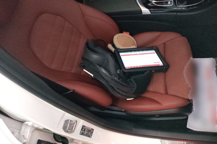 Used Mercedes-Benz C-Class 2018 C 200 Sport Edition Right Front Seat