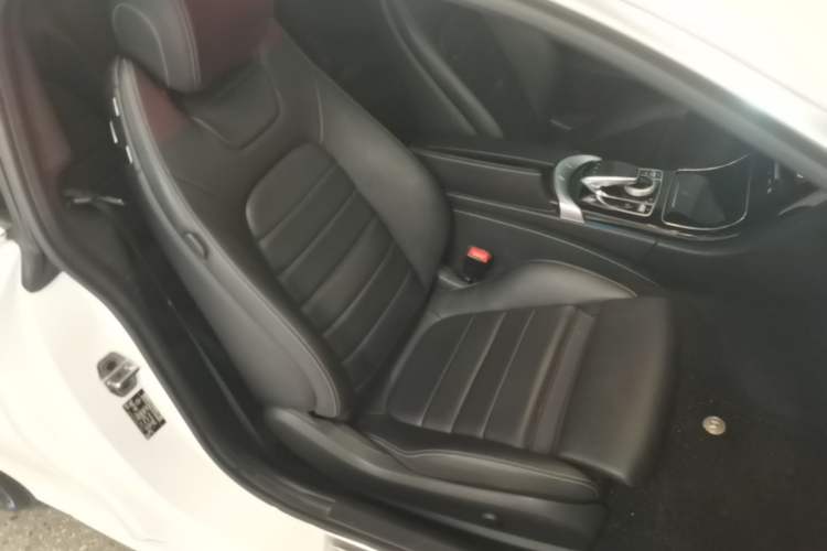 Used Mercedes-Benz C-Class 2018 C 200 Coupe Right Front Seat