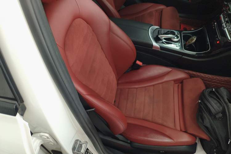Used Mercedes-Benz C-Class 2018 C 200 Sport Edition Right Front Seat