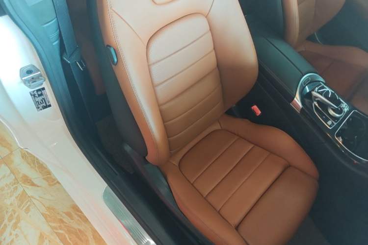 Used Mercedes-Benz C-Class 2018 C 200 Coupe Right Front Seat