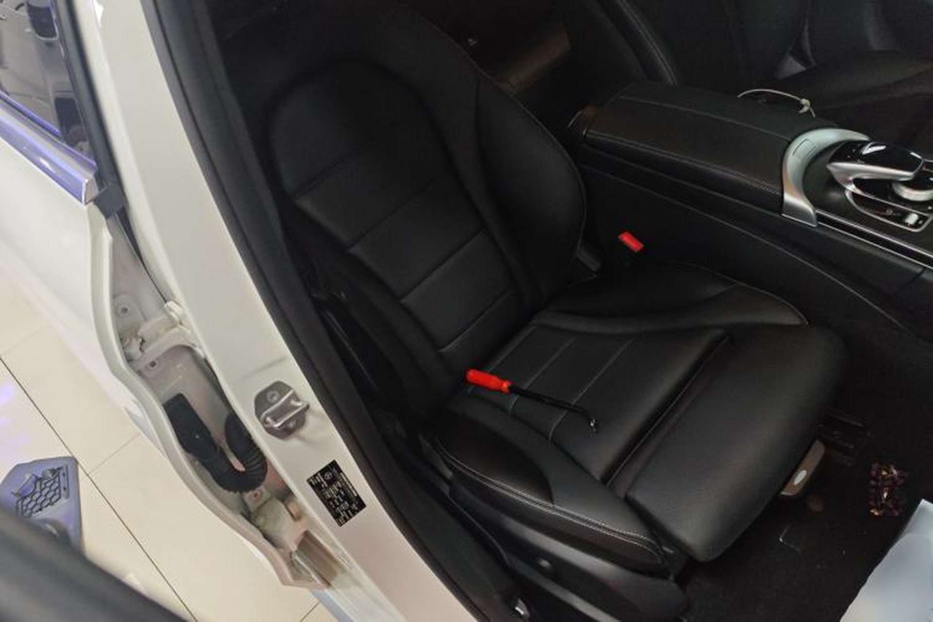 Used Mercedes-Benz C-Class 2018 C 200 L Sport Edition Right Front Seat