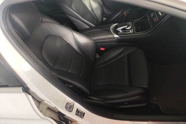 Used Mercedes-Benz C-Class 2018 C 200 Estate Right Front Seat