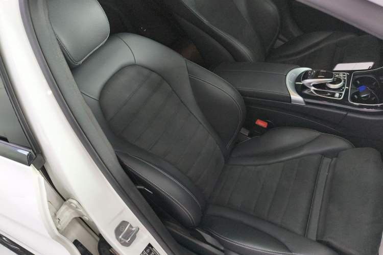 Used Mercedes-Benz C-Class 2018 C 200 Sport Edition Right Front Seat