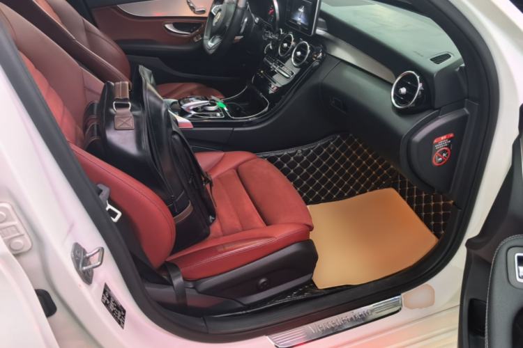 Used Mercedes-Benz C-Class 2018 C 200 Sport Edition Right Front Seat