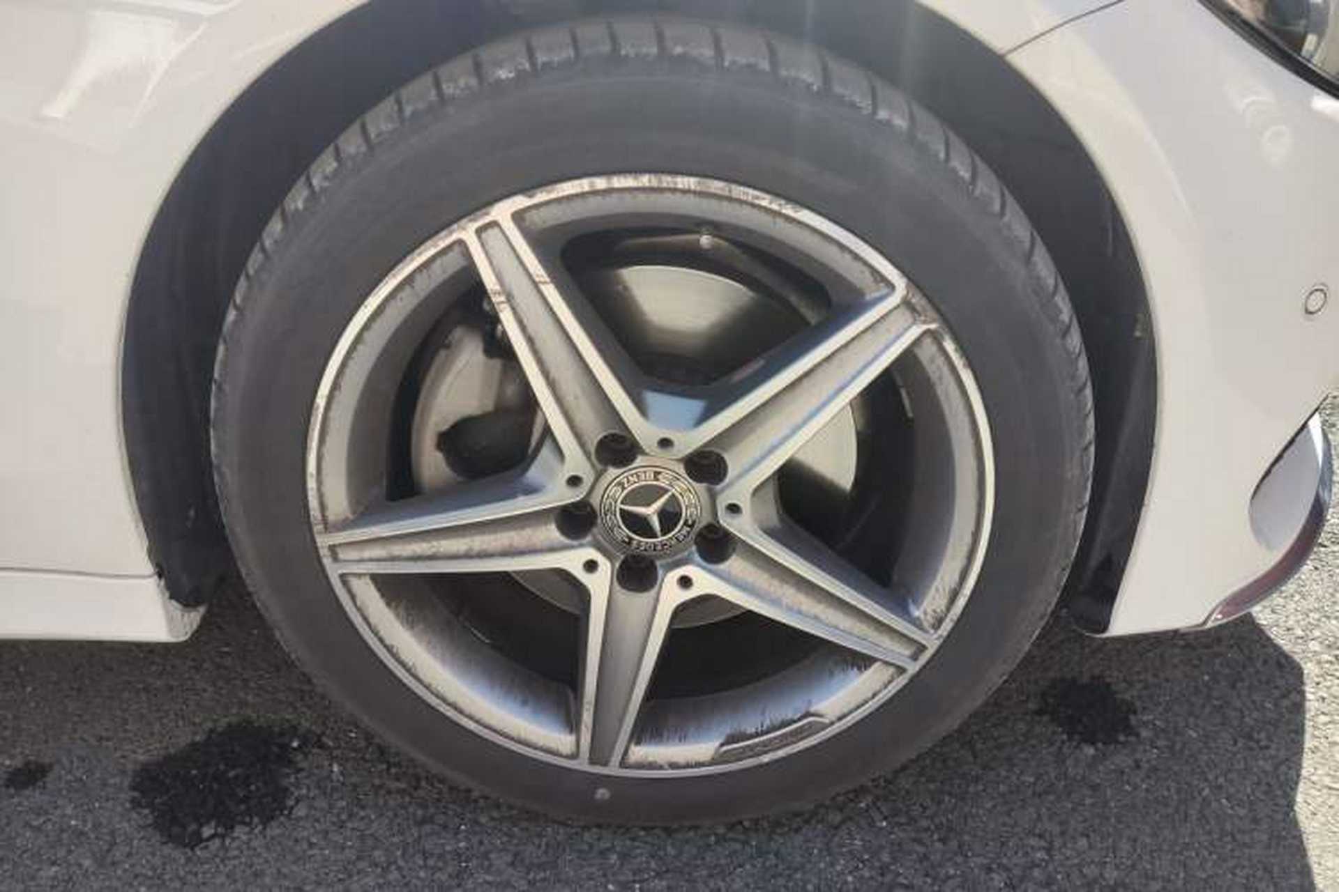 Used Mercedes-Benz C-Class 2018 C 200 L Sport Edition Achievement Special Edition Right Front Wheel Hub