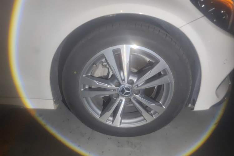 Used Mercedes-Benz C-Class 2018 C 200 L Sport Edition Right Front Wheel Hub