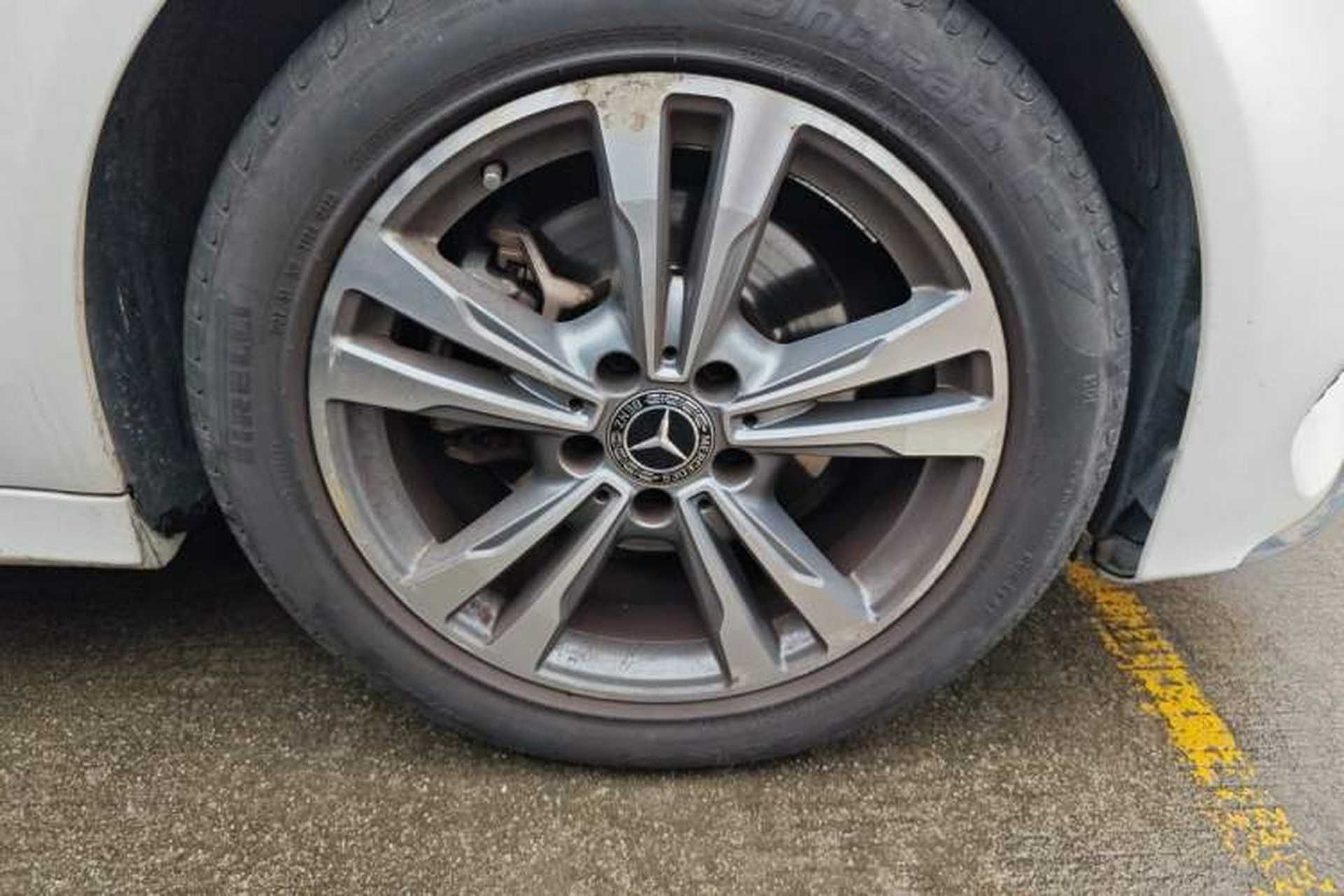 Used Mercedes-Benz C-Class 2018 C 200 L Sport Edition Right Front Wheel Hub