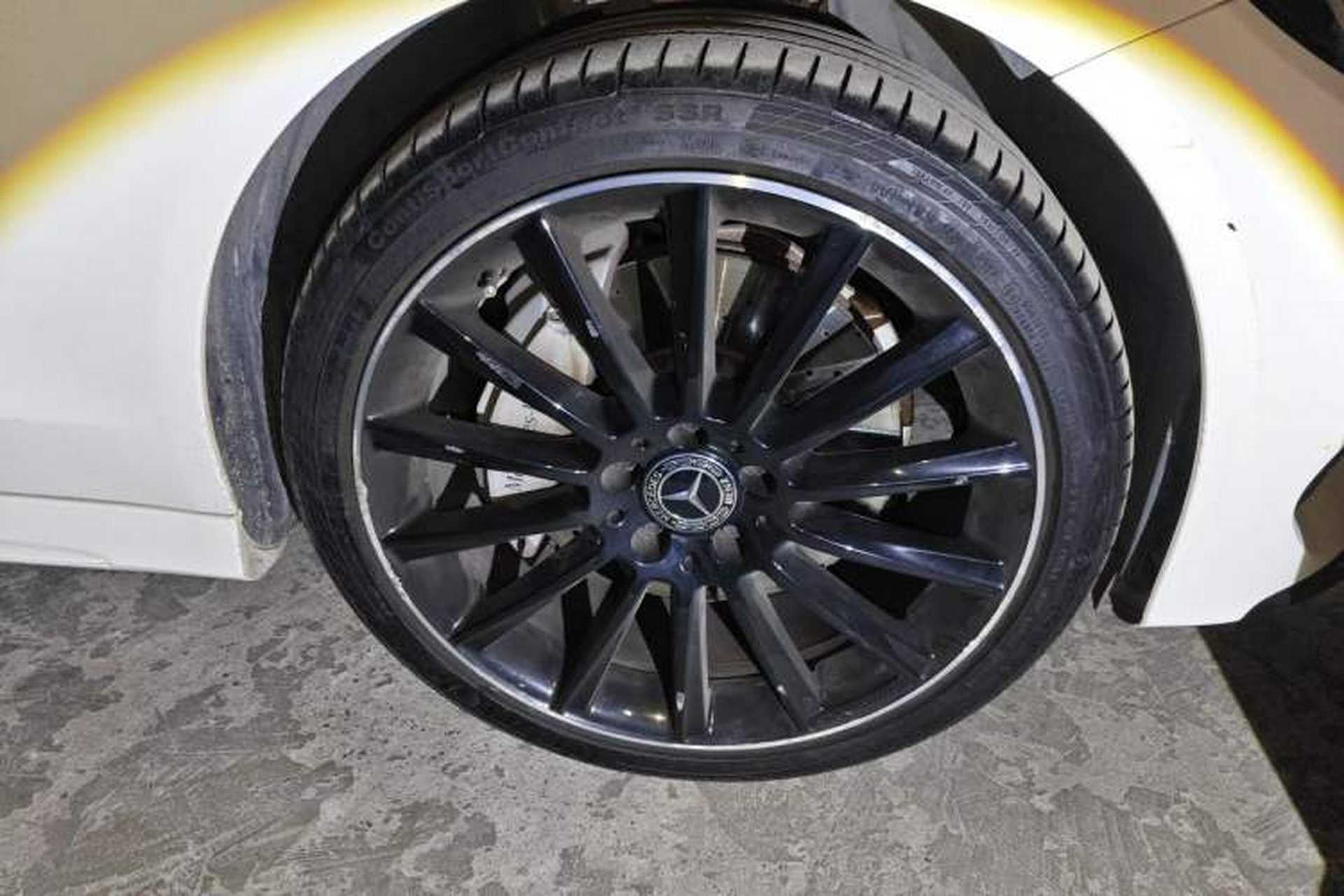 Used Mercedes-Benz C-Class 2018 C 300 Coupe Night Edition Right Front Wheel Hub