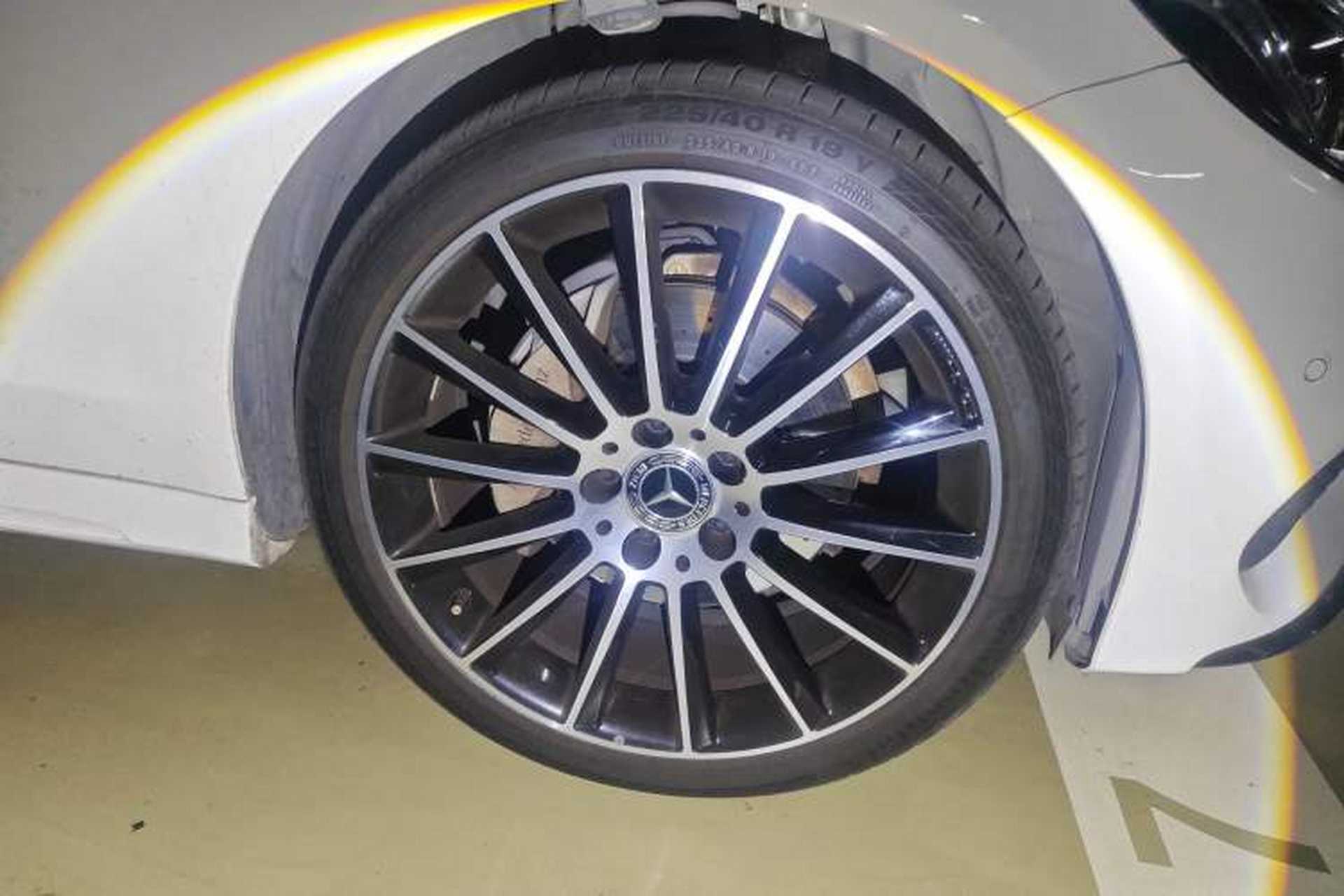 Used Mercedes-Benz C-Class 2018 C 200 4MATIC Coupe Right Front Wheel Hub