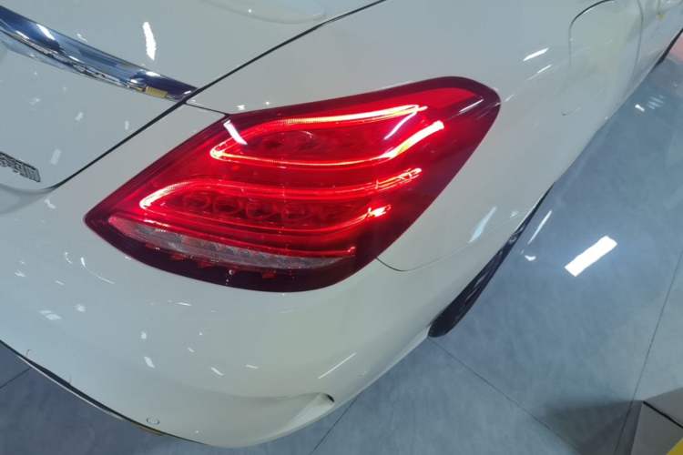 Used Mercedes-Benz C-Class 2018 C 200 Sport Edition Right Rear Taillight