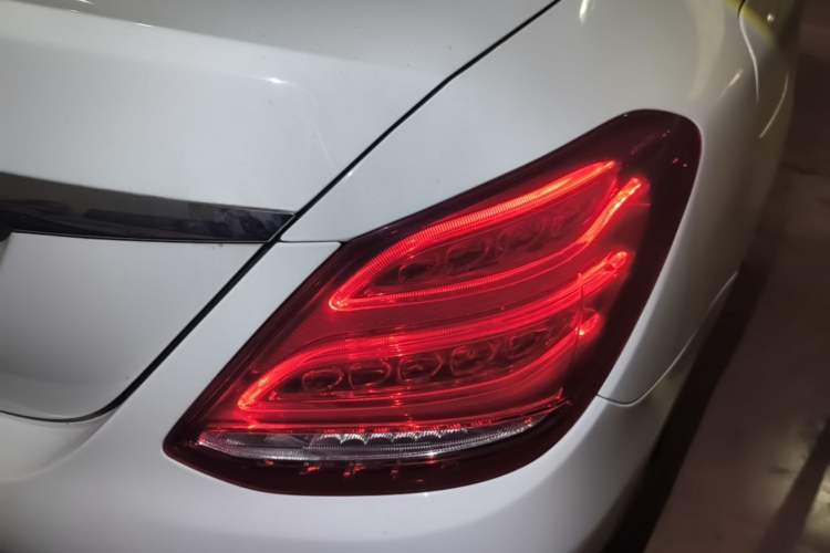 Used Mercedes-Benz C-Class 2018 C 200 L Sport Edition Right Rear Taillight