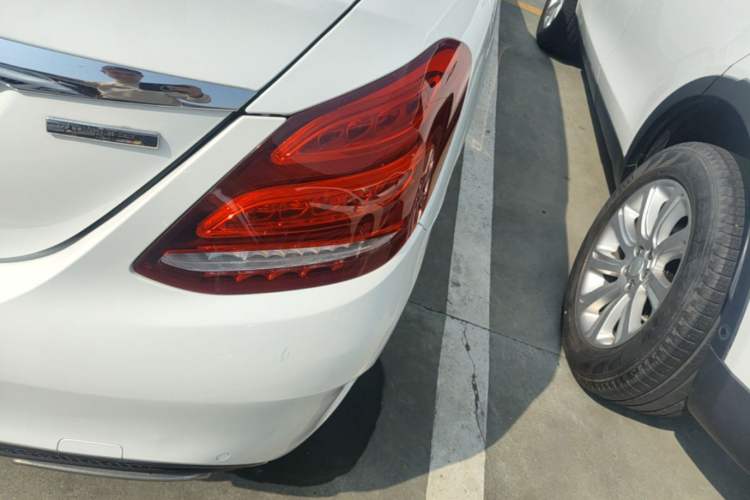 Used Mercedes-Benz C-Class 2018 C 200 L Sport Edition Right Rear Taillight
