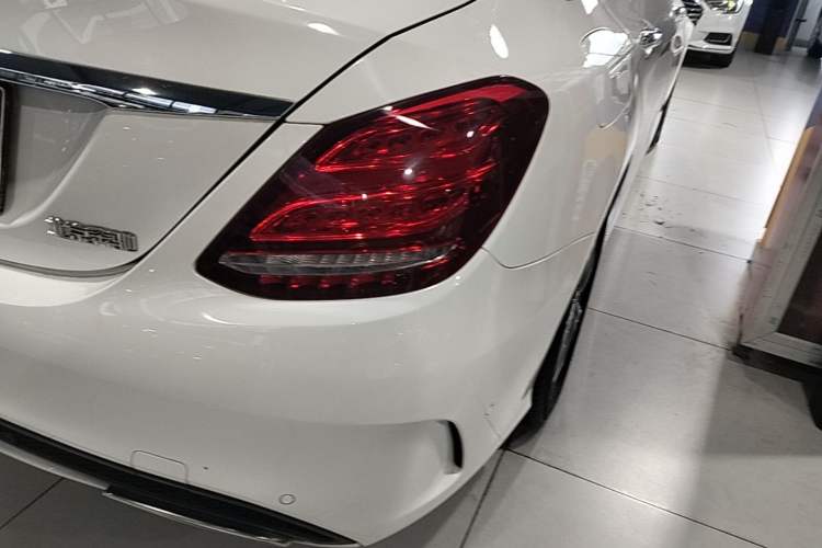 Used Mercedes-Benz C-Class 2018 C 200 L Sport Edition Right Rear Taillight