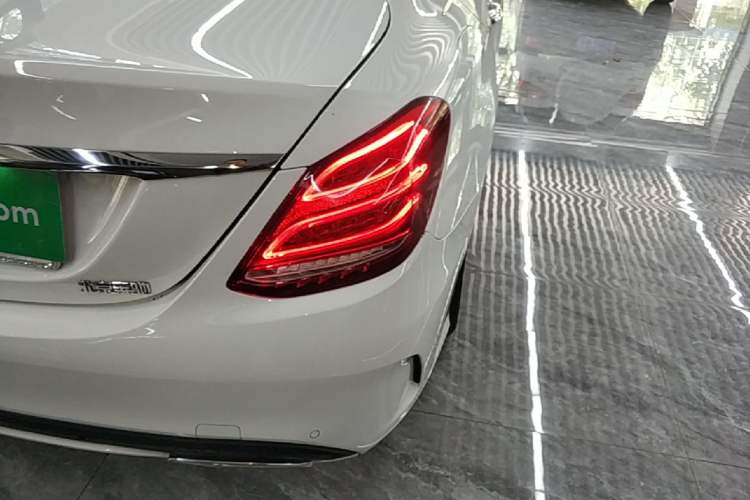 Used Mercedes-Benz C-Class 2018 C 200 L Sport Edition Right Rear Taillight