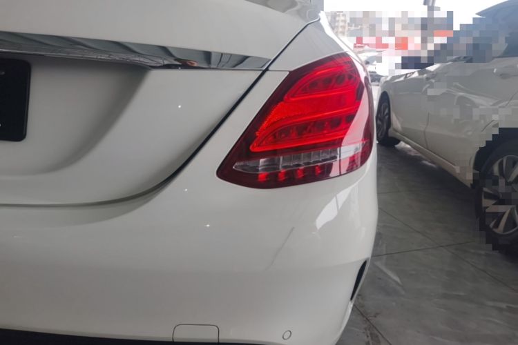 Used Mercedes-Benz C-Class 2018 C 180 L Fashion Edition Sport Version Right Rear Taillight