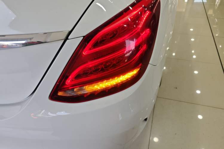Used Mercedes-Benz C-Class 2018 C 180 L Dynamic Sports Edition Right Rear Taillight