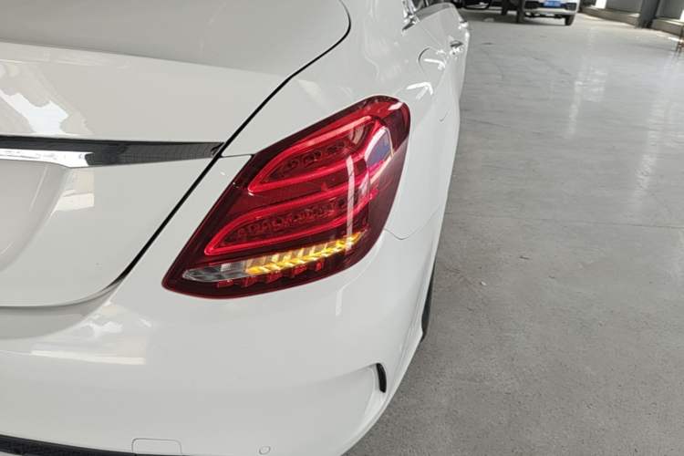 Used Mercedes-Benz C-Class 2018 C 200 L Sport Edition Right Rear Taillight