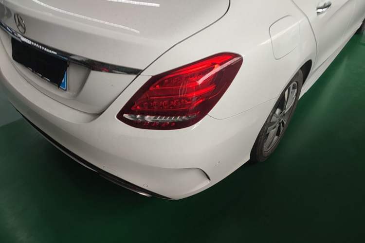 Used Mercedes-Benz C-Class 2018 C 200 L Sport Edition Right Rear Taillight