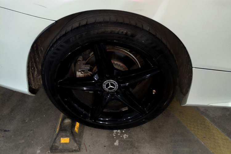 Used Mercedes-Benz C-Class 2018 C 200 Coupe Right Rear Wheel Hub