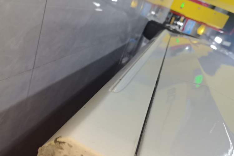 Used Mercedes-Benz C-Class 2018 C 200 Sport Edition Right Side Sill
