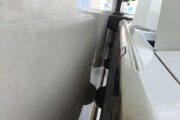 Used Mercedes-Benz C-Class 2018 C 200 Sport Edition Right Side Sill