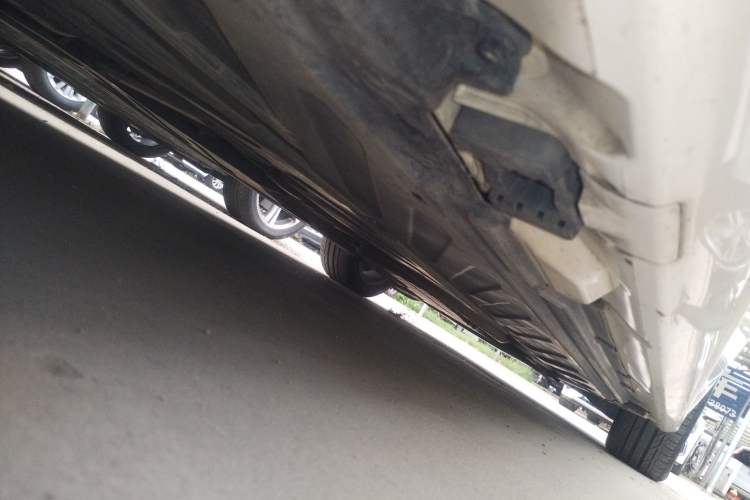 Used Mercedes-Benz C-Class 2018 C 200 Sport Edition Right Side Sill
