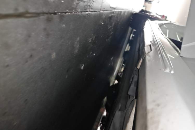 Used Mercedes-Benz C-Class 2018 C 200 Coupe Right Side Sill