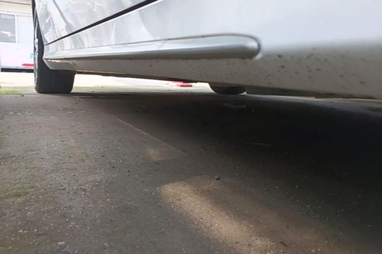 Used Mercedes-Benz C-Class 2018 C 180 L Fashion Edition Sport Version Right Side Sill