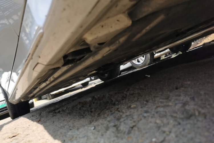 Used Mercedes-Benz C-Class 2018 C 200 Sport Edition Right Side Sill