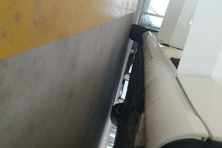 Used Mercedes-Benz C-Class 2018 C 200 L Right Side Sill
