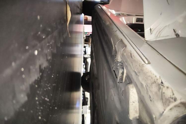 Used Mercedes-Benz C-Class 2018 C 200 Sport Edition Right Side Sill