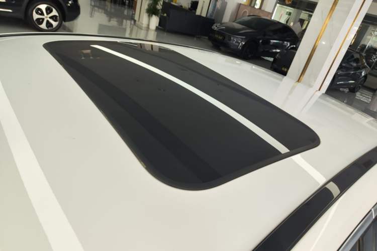 Used Mercedes-Benz C-Class 2018 C 180 L Fashion Edition Sport Version Roof