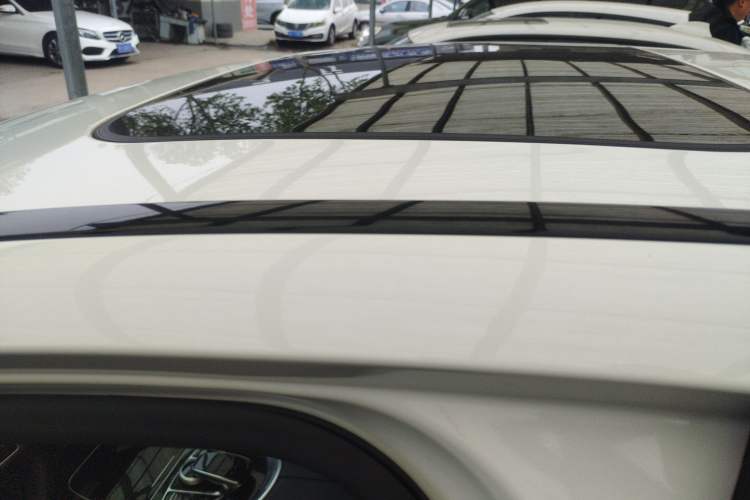 Used Mercedes-Benz C-Class 2018 C 200 Sport Edition Roof