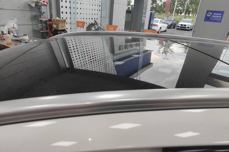 Used Mercedes-Benz C-Class 2018 C 200 Estate Roof