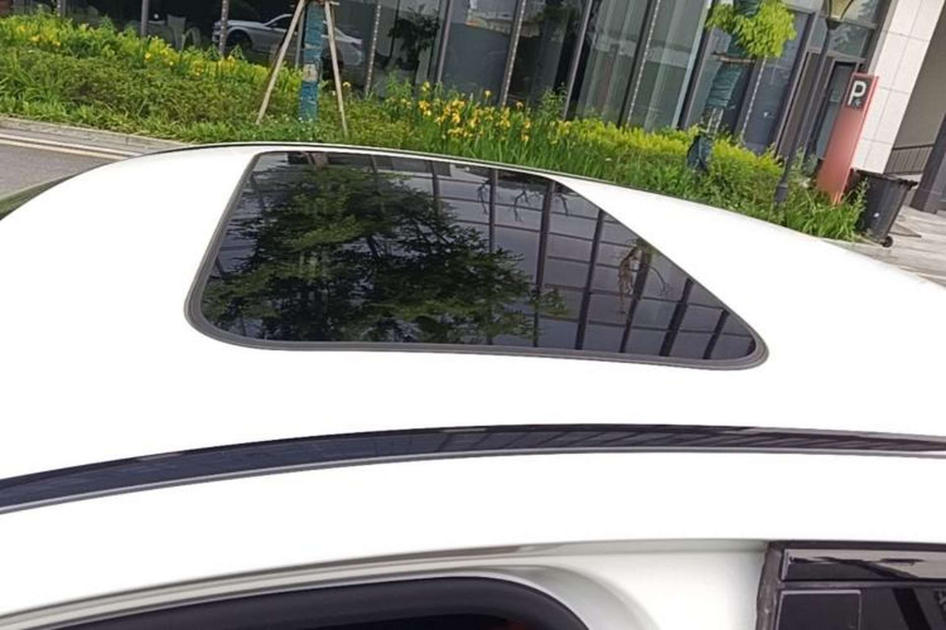 Used Mercedes-Benz C-Class 2018 C 200 Sport Edition Roof