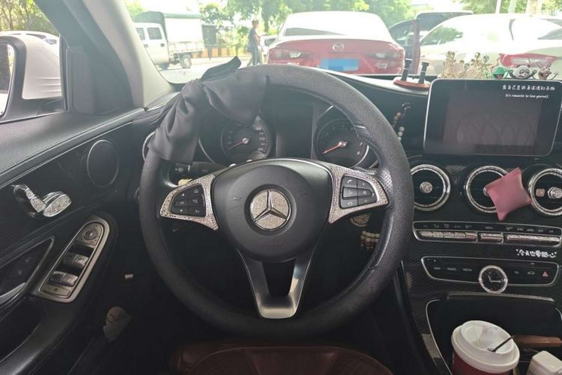 Used Mercedes-Benz C-Class 2018 C 180 L Fashion Edition Sport Version Steering Wheel