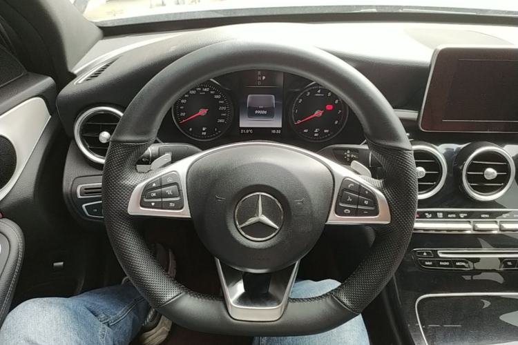Used Mercedes-Benz C-Class 2018 C 200 Sport Edition Steering Wheel
