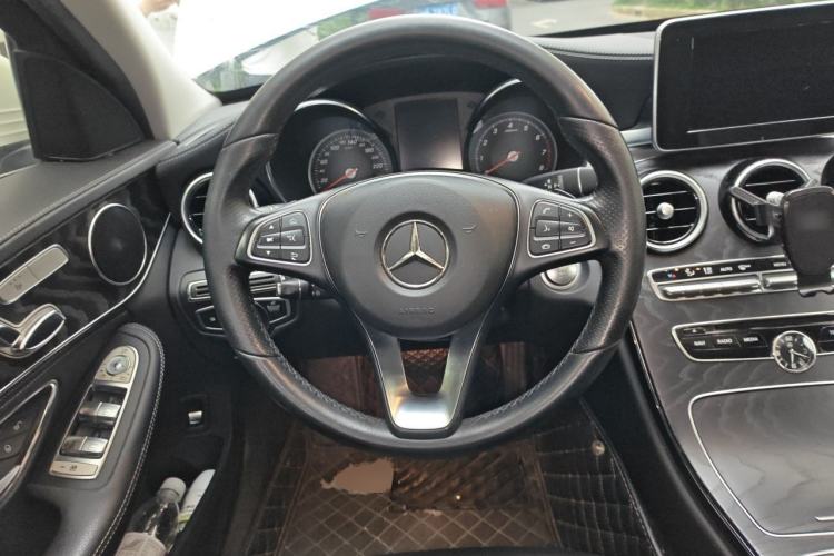Used Mercedes-Benz C-Class 2018 C 200 L Sport Edition Steering Wheel