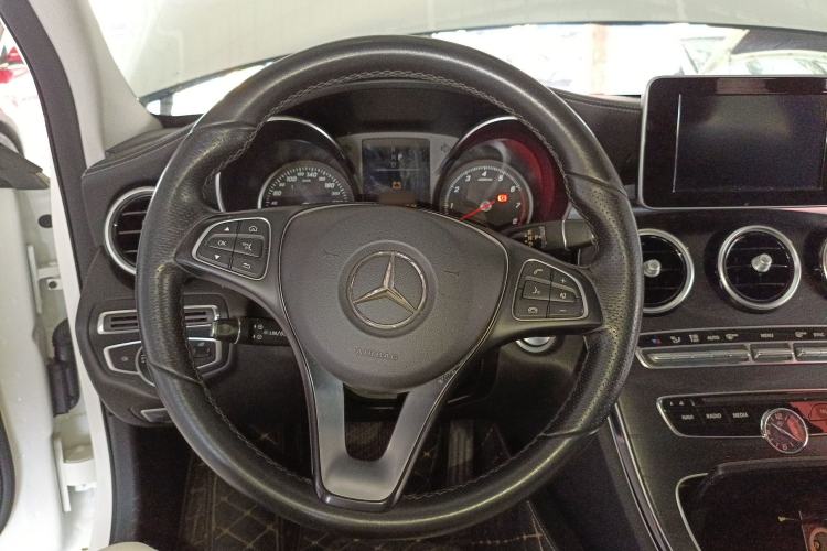 Used Mercedes-Benz C-Class 2018 C 200 L Sport Edition Steering Wheel